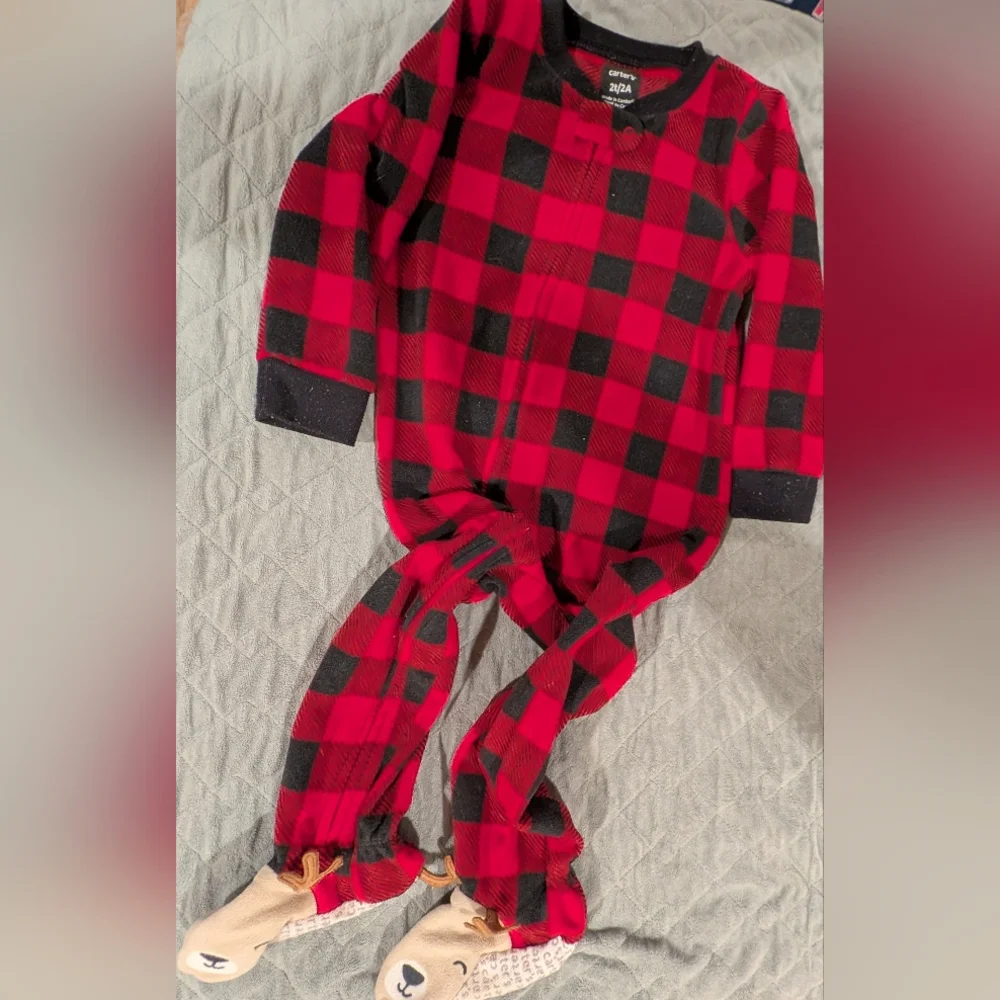 Carter's 2T Baby Pajama Set - Dinosaur and Plaid